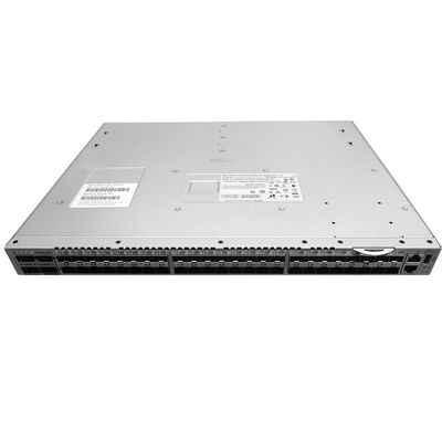 Commutateur SAN G620 en brocade avec 24 ports actifs, génération 6 de canaux de fibres et bande passante globale de 2 Tbps
