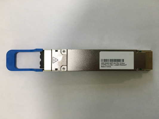 JCYM9 Numéro de pièce et connecteur QSFP La combinaison parfaite pour les modules optiques 400G