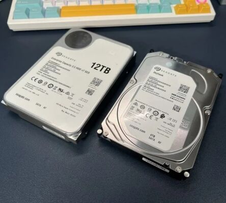 Seagate ST12000NM000J Disque dur pour ordinateur portable 12 To 7 200 tr/min 256 Mo de cache SATA III CMR 2,5" Disque dur interne