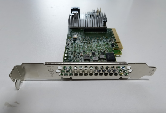 ports du contrôleur 9361-4i 4 de 12Gb/S PCI Express SATA SAS RAID