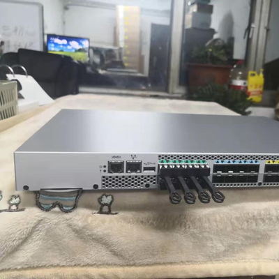 BR-G610-8-16G-0 support de commutateur du brocard G610 8P montable avec l'émetteur-récepteur de 16Gbps SWL SFP+