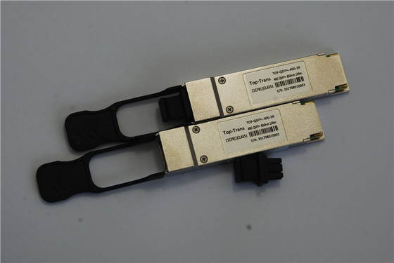Arista QSFP-40G-XSR4 d'émetteur-récepteur de 400M 40GbE QSFP+ MPO compatible