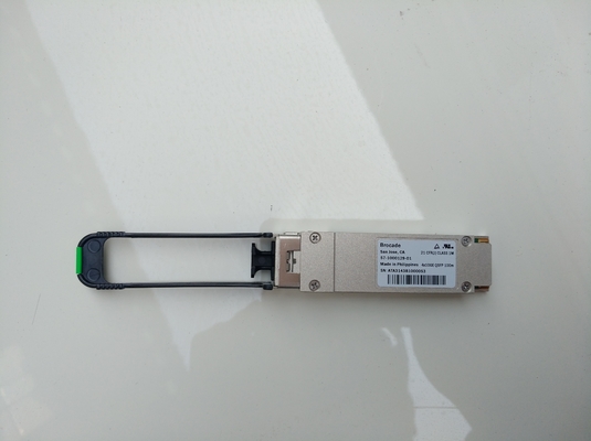 57-1000129-01 utilisation du brocard Gen6 FC32-64 d'émetteur-récepteur de QSFP+ 40GBASE-SR4 MMF MPO
