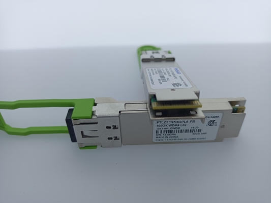 Applications originales de Finisar FTLC1157RGPL6-FB 2km 100G CWDM4 QSFP28 avec FEC