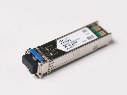 Tout nouveau produit original DS-SFP-FC64G-SW Équipement à fibre optique très populaire pour les centres de données d'IA