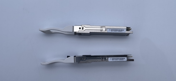 Module que l'on peut brancher chaud de 100G QSFP28 100GBASE-ZR4 80KM pour le commutateur de réseau de SFP