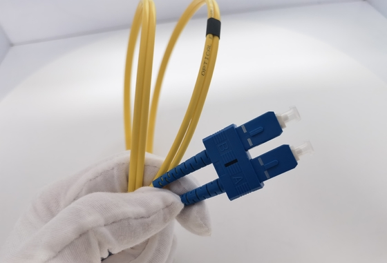 LC UPC à PVC duplex 3.0mm de mode unitaire du câble OS2 de correction de fibre de LC UPC 1m